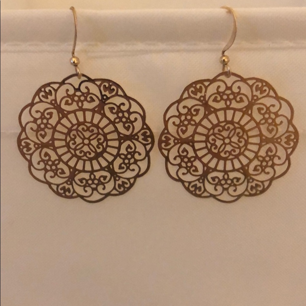 Earrings gold
